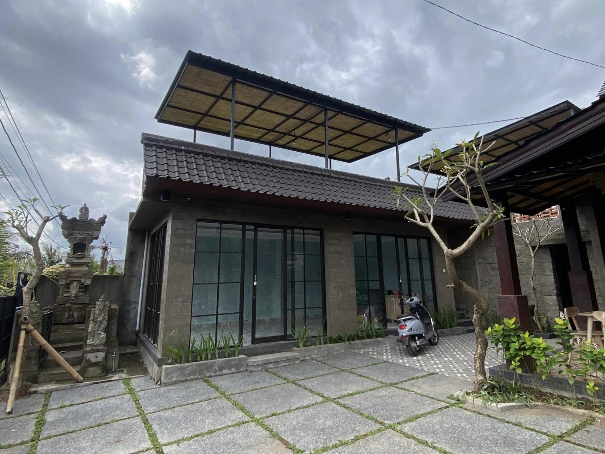 Nivaluma Hotel Ubud Eksteriør billede